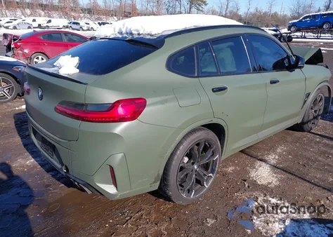 2023 BMW X4 M z USA, uszkodzony, nr VIN 5YM23EC00P9S47007